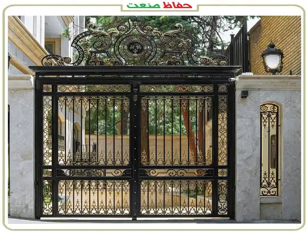 درب آهنی اصفهان